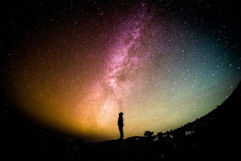 Moving Abroad Alone: The Solo Trip
